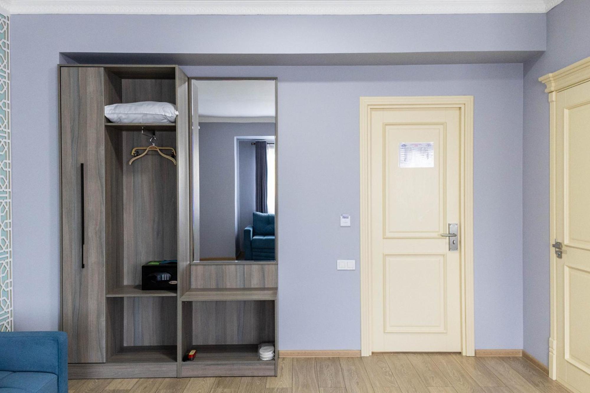 Khan Hotel Самарканд Номер фото